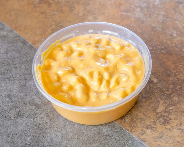 Regular Mac N Cheese.