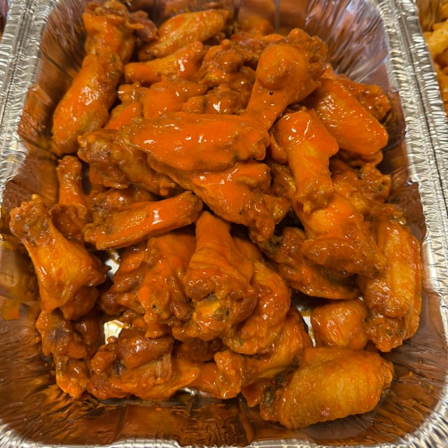 Family Pack 100 PC Wings.